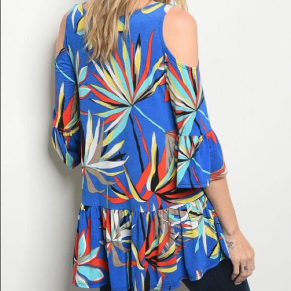 Cold Shoulder Top Blue Floral 3/4 Sleeve Tunic - Picture 2 of 5